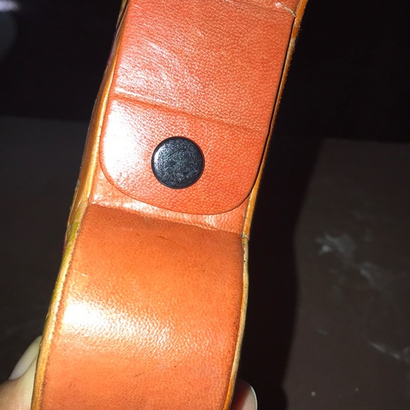 Leather motorcycle coin bank - Picture 5 of 8